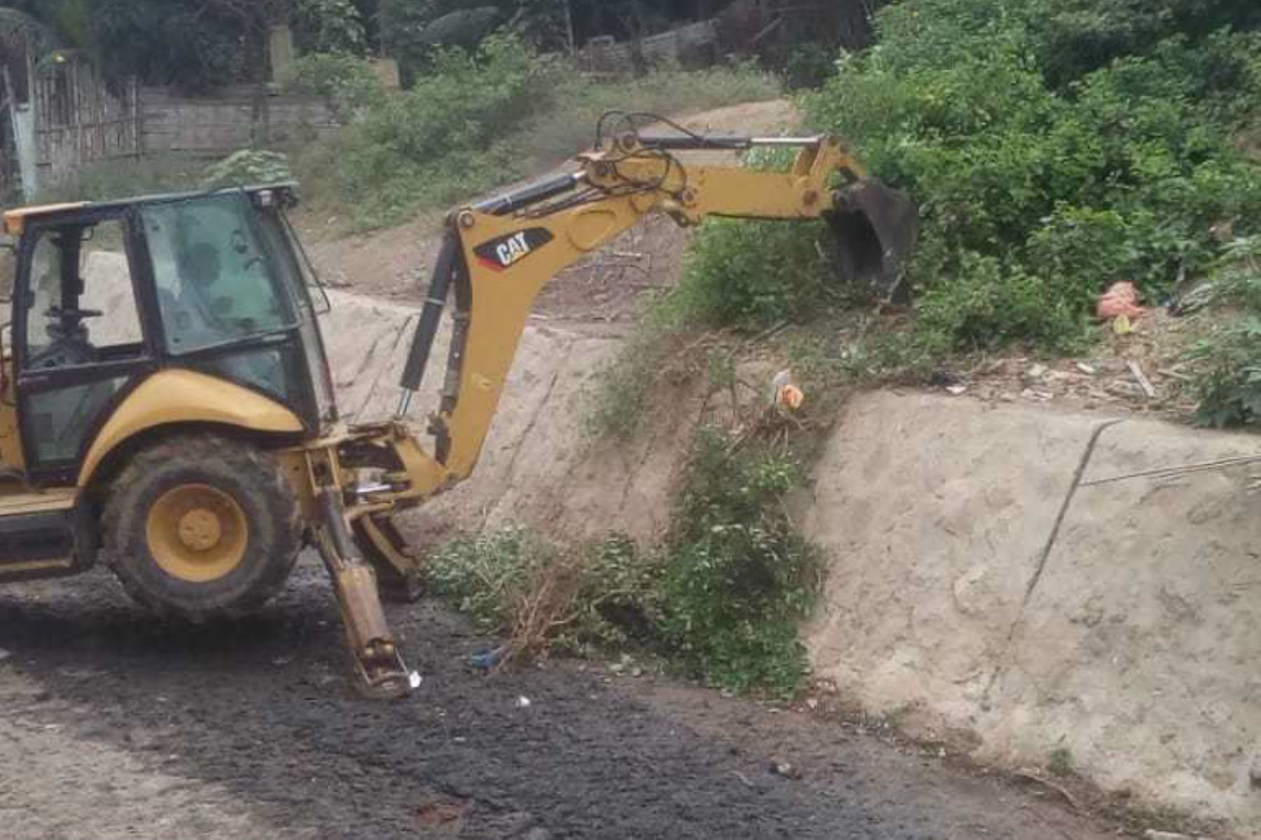 Minagri anuncia inicio de limpieza de canales de riego en distritos de Tumbes