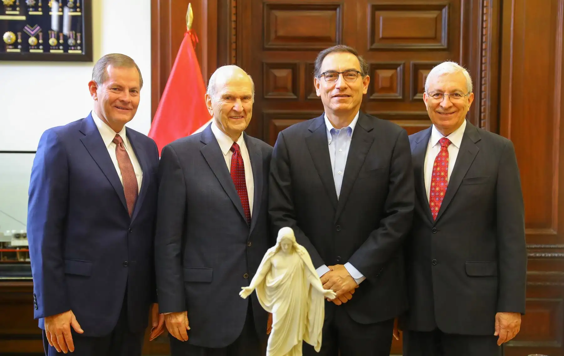 Jefe de Estado sostuvo reunión con presidente de la Iglesia de los Santos de los Últimos Días. Foto: ANDINA/Prensa Presidencia