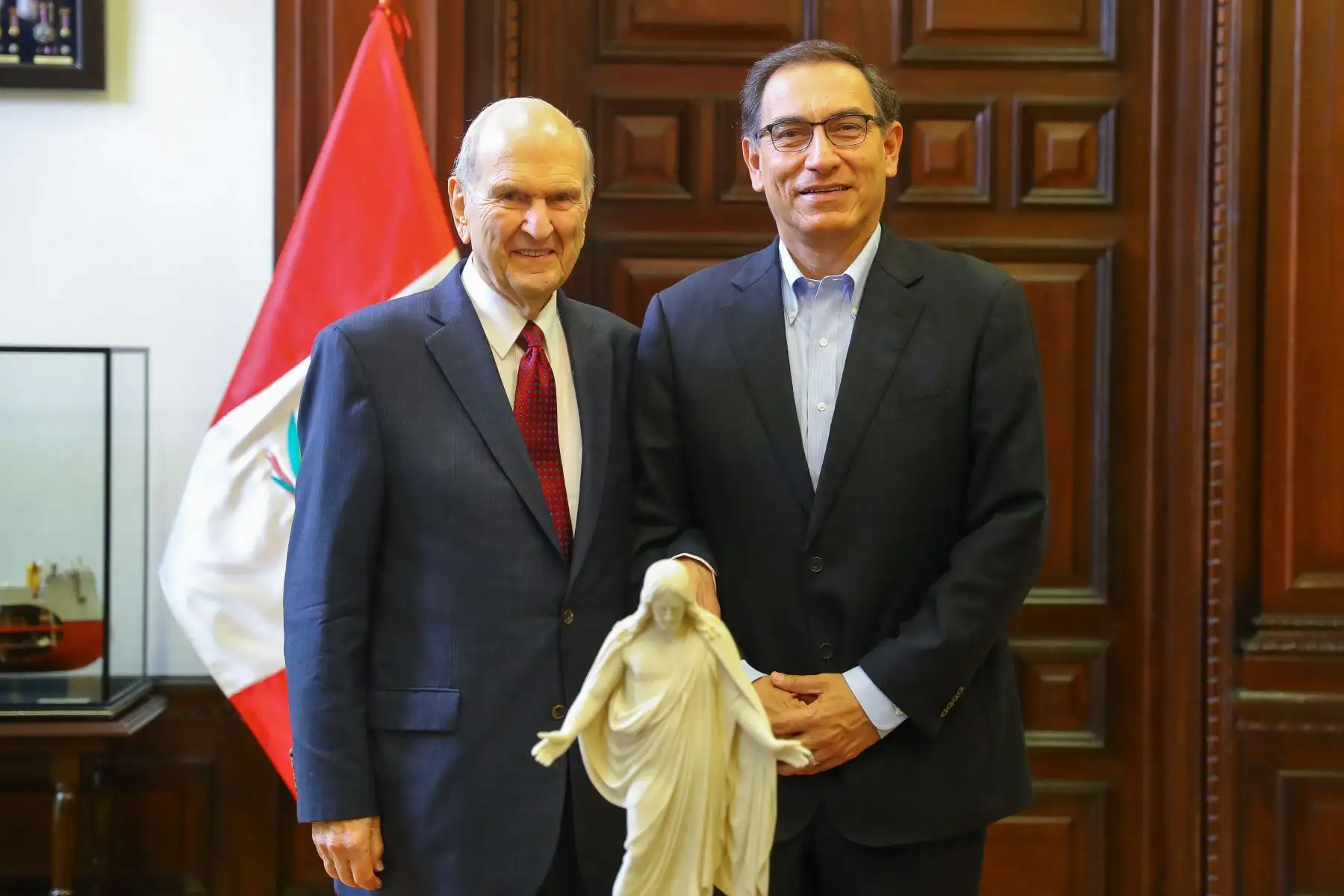 Jefe de Estado sostuvo reunión con presidente de la Iglesia de los Santos de los Últimos Días. Foto: ANDINA/Prensa Presidencia