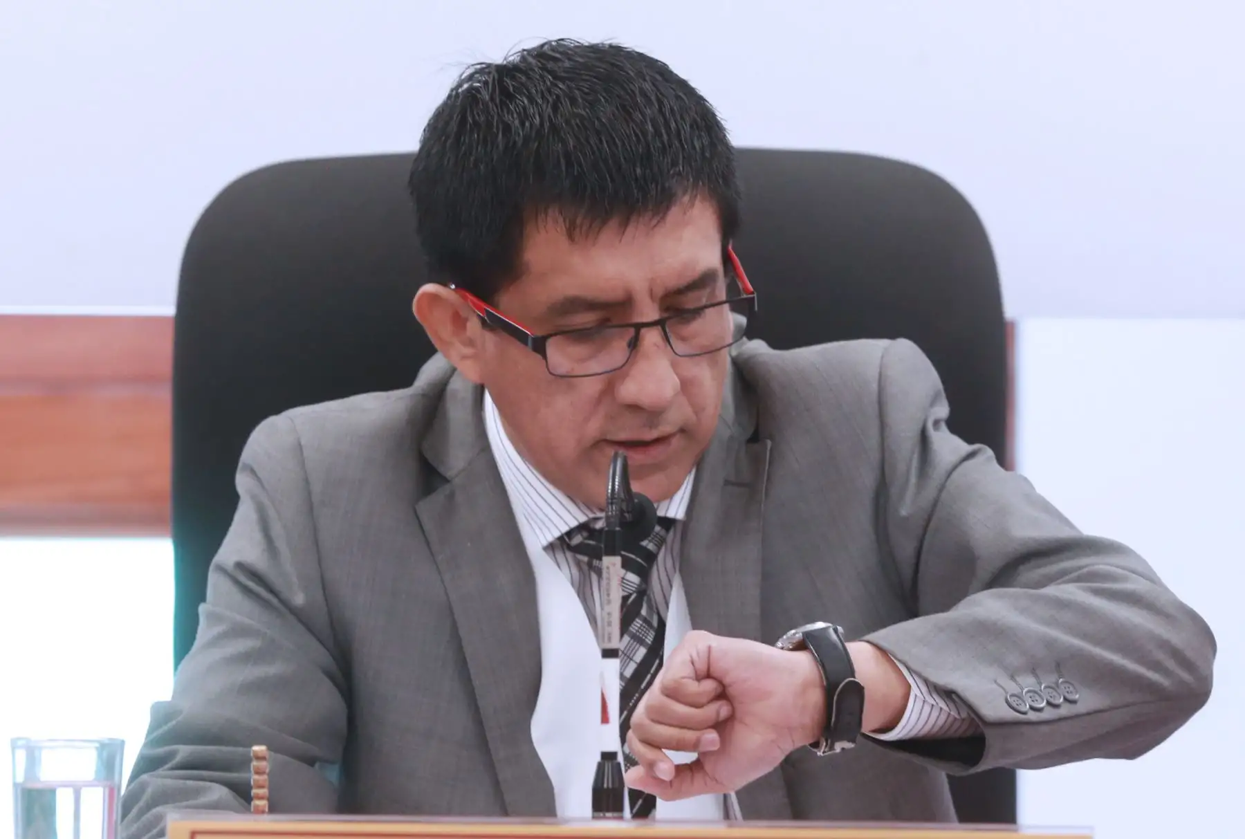 El Juez Richard Concepción Carhuancho rechazó la recusación presentada por la defensa legal de Keiko Fujimori y anunció que continuará la audiencia donde se analiza el pedido de prisión preventiva. Foto: ANDINA/Norman Córdova
