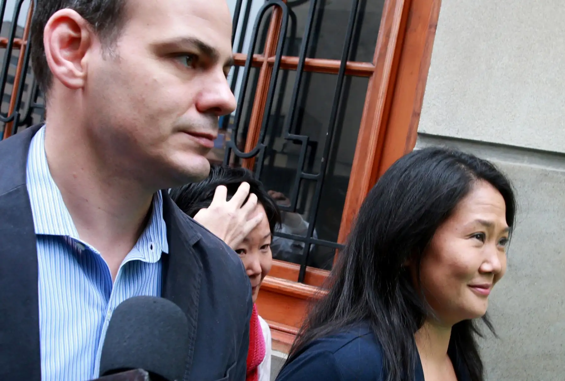 Keiko Fujimori se retira de la sala penal, tras la suspensión de la  audiencia que evalúa su prisión preventiva de 36 meses.Foto: ANDINA/Norman Córdova