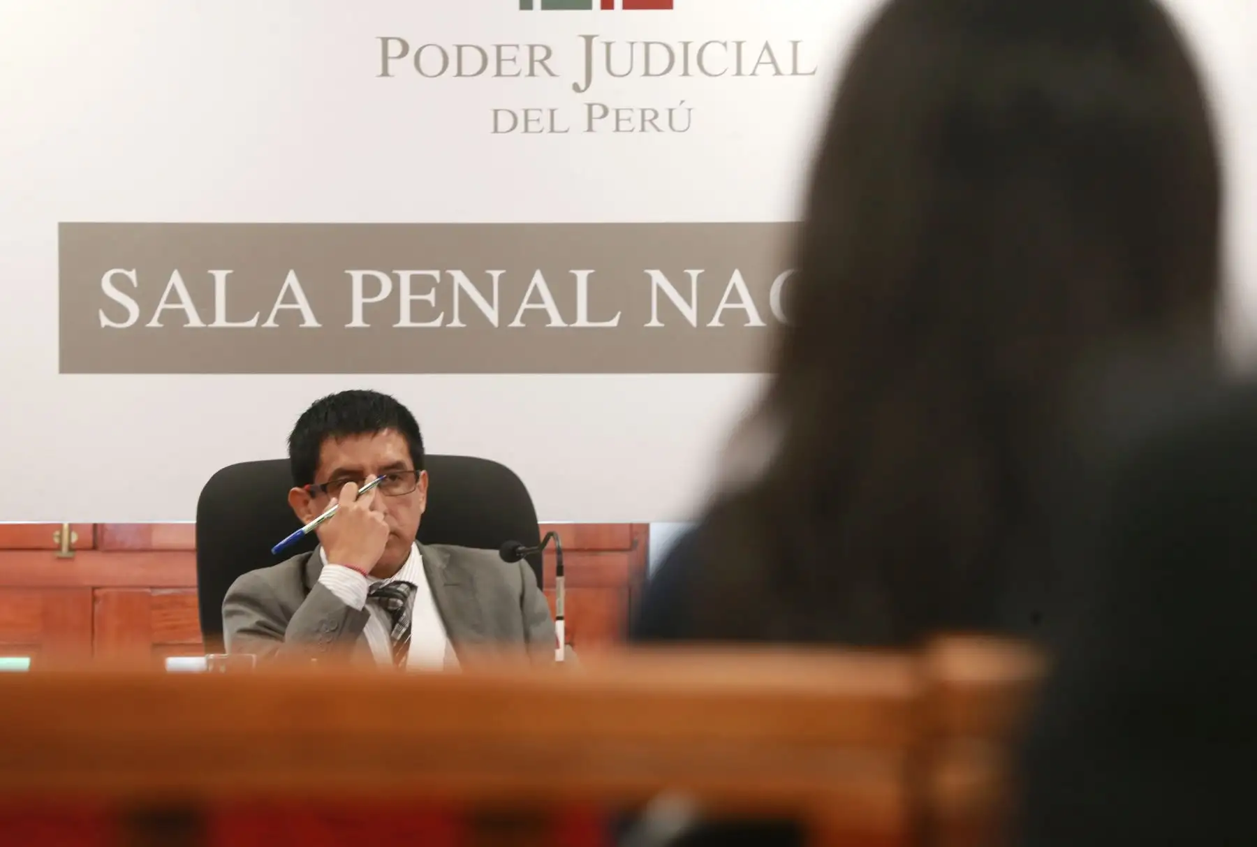 El Juez Richard Concepción Carhuancho rechazó la recusación presentada por la defensa legal de Keiko Fujimori y anunció que continuará la audiencia donde se analiza el pedido de prisión preventiva. Foto: ANDINA/Norman Córdova