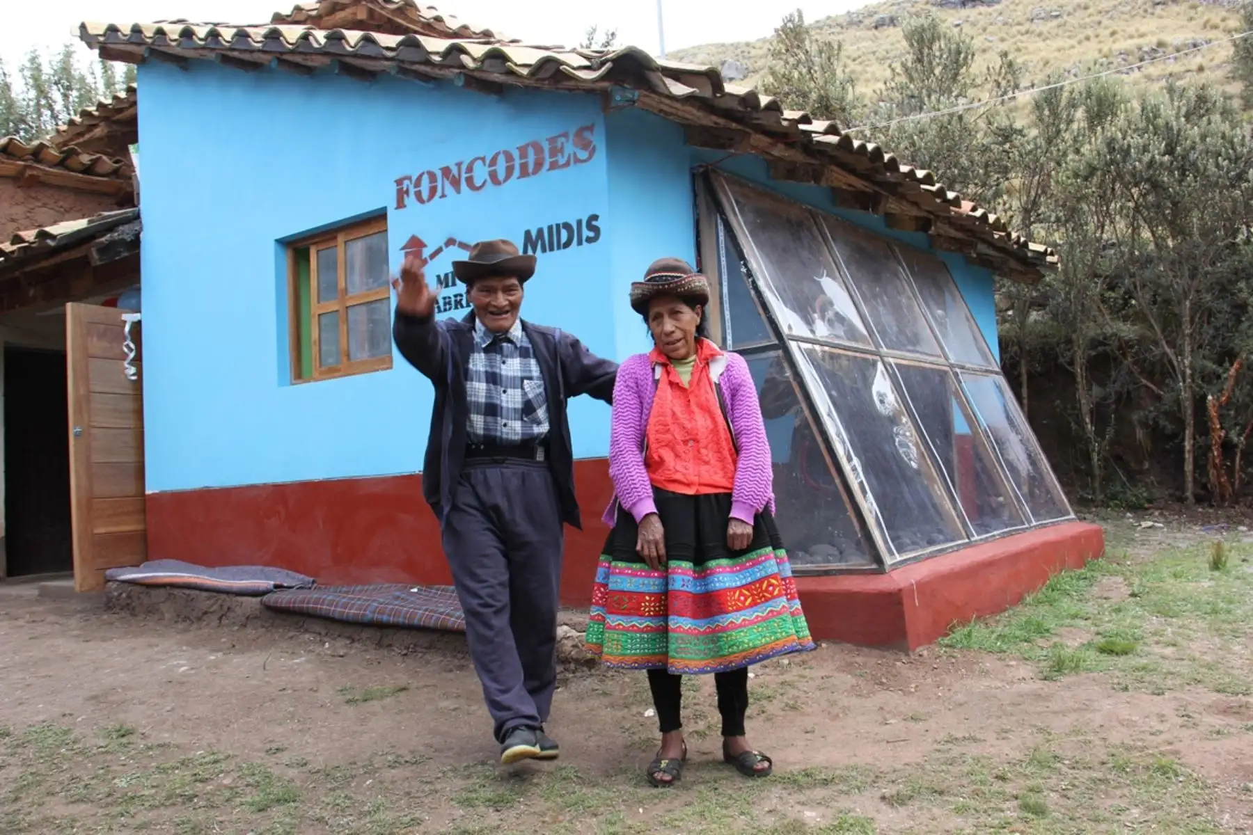Foncodes iniciò en Chuschi entrega de 410 viviendas térmicas con energía solar para familias altoandinas.Foto: ANDINA/Foncodes