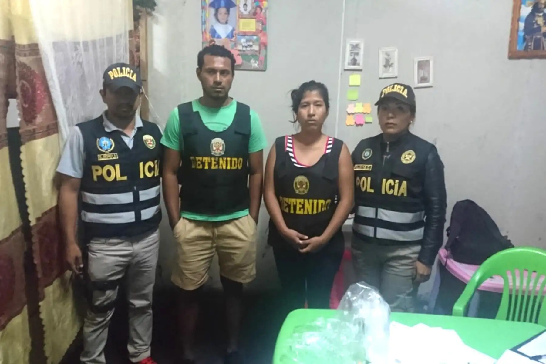 La Policía Nacional del Perú (PNP) y el Ministerio Público, con participación de la Marina de Guerra del Perú, detuvieron esta madrugada a 44 presuntos integrantes de la organización criminal Los Piratas de Puerto Pizarro, quienes estarían dedicados al homicidio, robo agravado y lesiones graves en Tumbes.Foto: ANDINA/Mininter