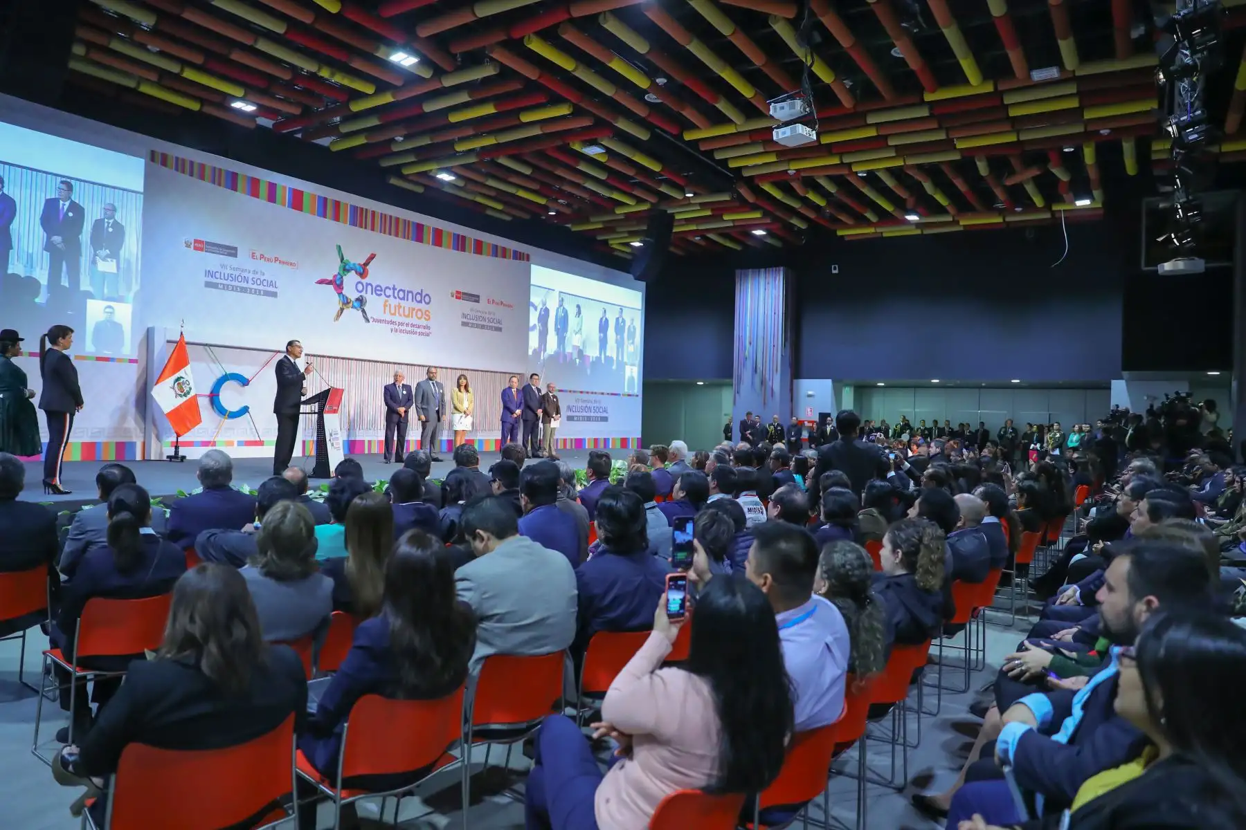 El presidente de la República, Martín Vizcarra, inauguró  la VII Semana de la Inclusión Social “Conectando Futuros: Juventudes por el Desarrollo e Inclusión Social". Foto: ANDINA/Andrés Valle/Prensa Presidencia