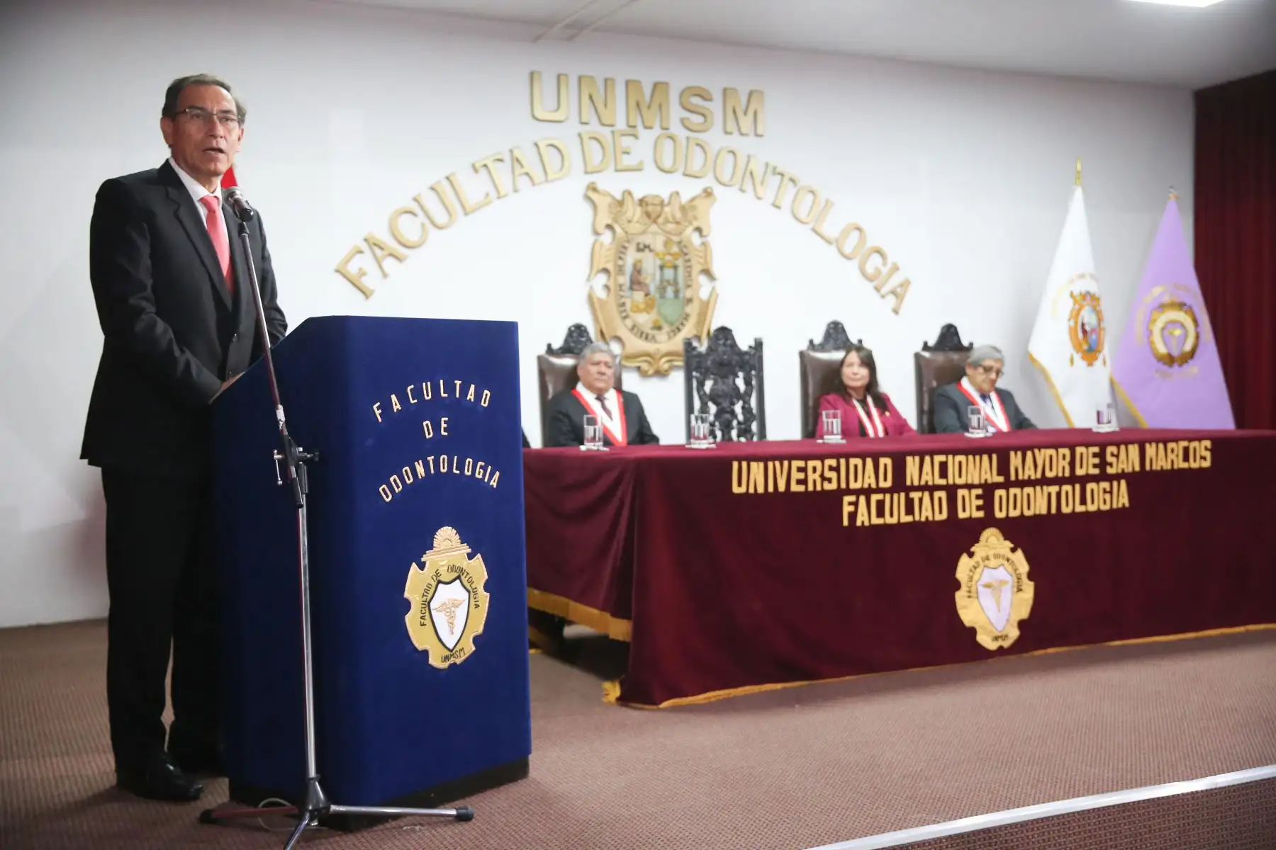 Presidente de la República, Martín Vizcarra, participa en la inauguración de la nueva infraestructura de la facultad de Odontología de la Universidad Nacional Mayor de San Marcos. Foto: ANDINA/Juan Carlos Guzmán /Prensa Presidencia