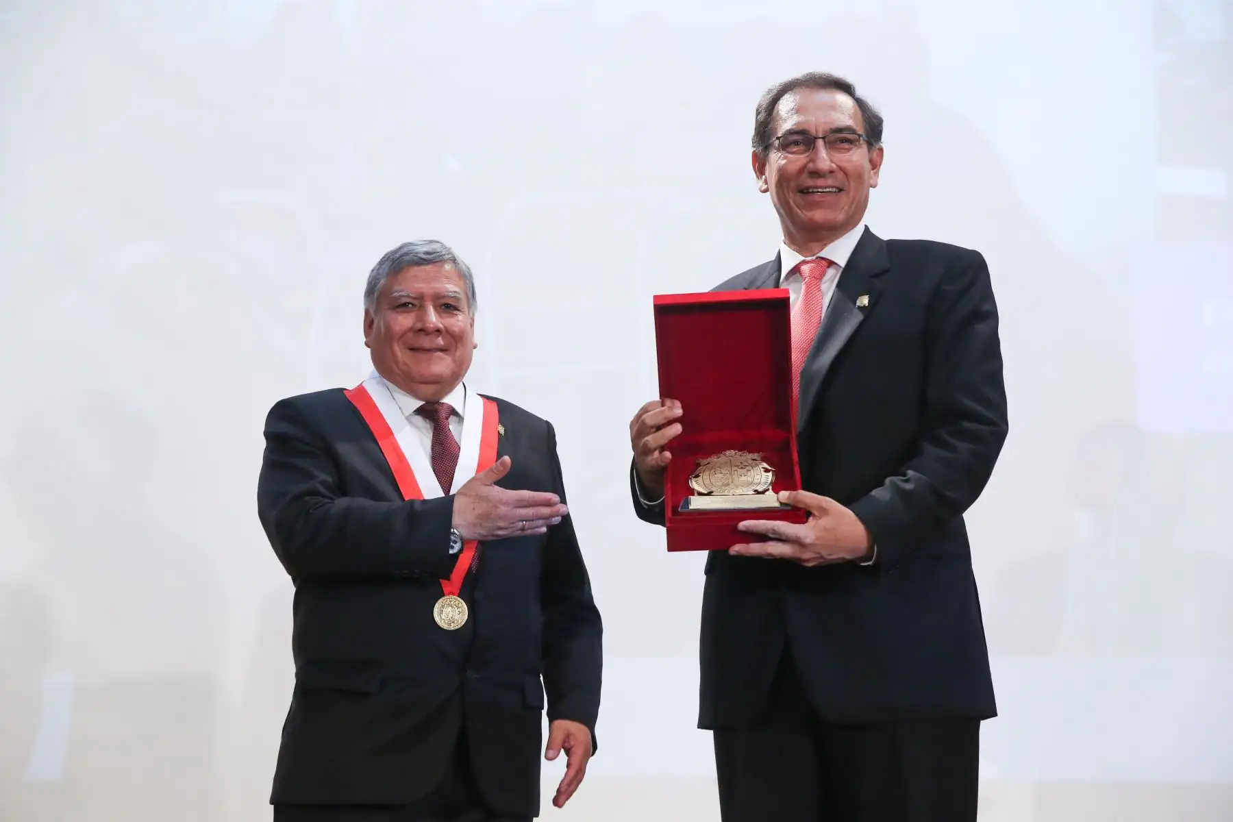 Presidente de la República, Martín Vizcarra, participa en la inauguración de la nueva infraestructura de la facultad de Odontología de la Universidad Nacional Mayor de San Marcos. Foto: ANDINA/Juan Carlos Guzmán /Prensa Presidencia