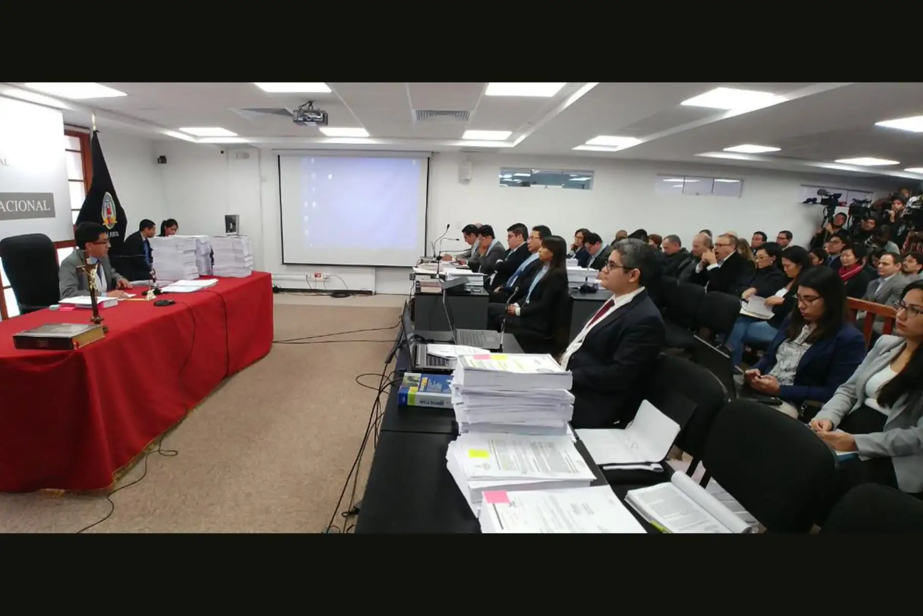 Primer Juzgado de Investigación Preparatoria de la Sala Penal Nacional inicia audiencia de prisión preventiva contra Keiko Fujimori y otras once personas, por investigación de lavado de activos. Foto: ANDINA/Poder Judicial