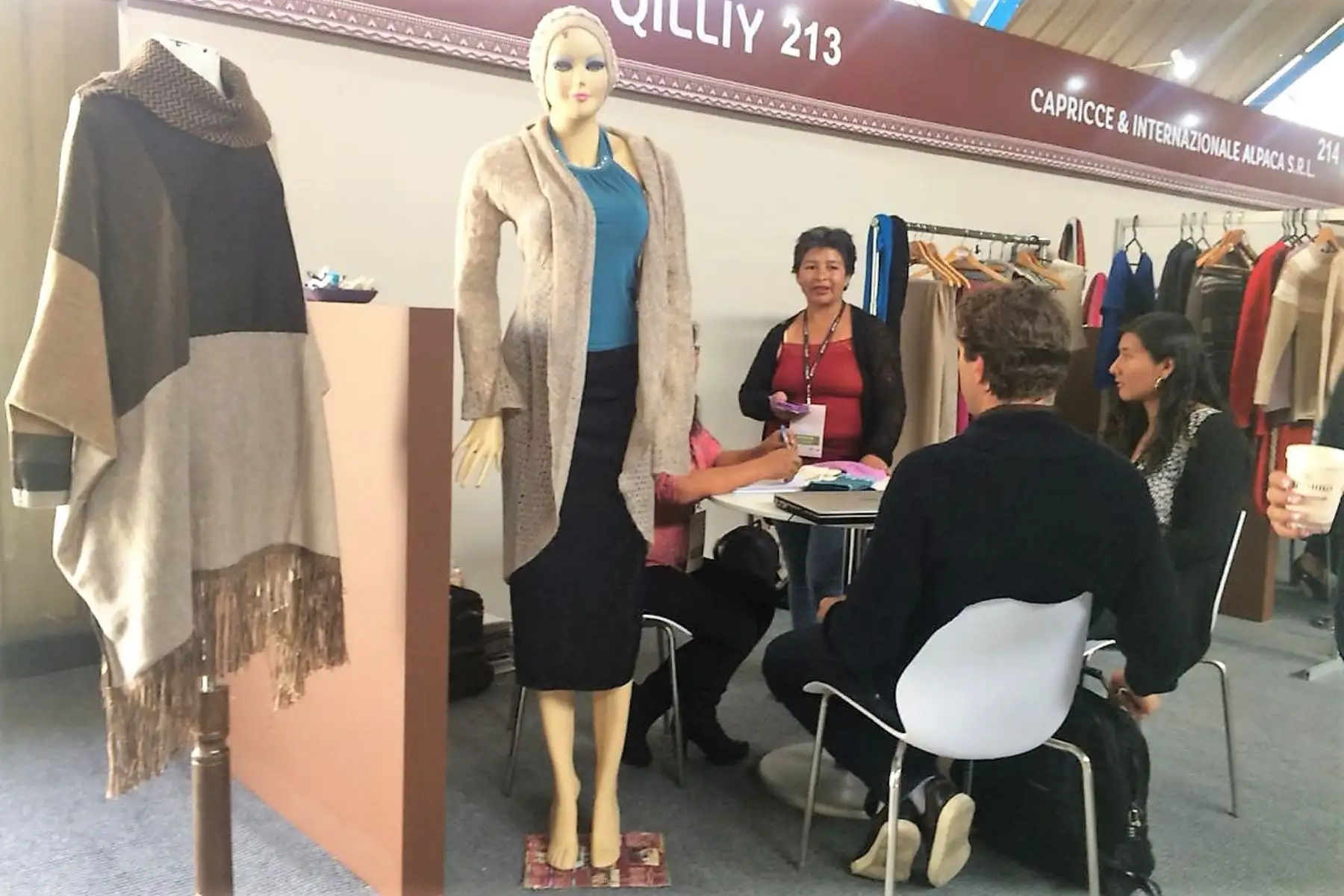 Con rueda de negocios empieza Alpaca Fiesta en Arequipa. ANDINA