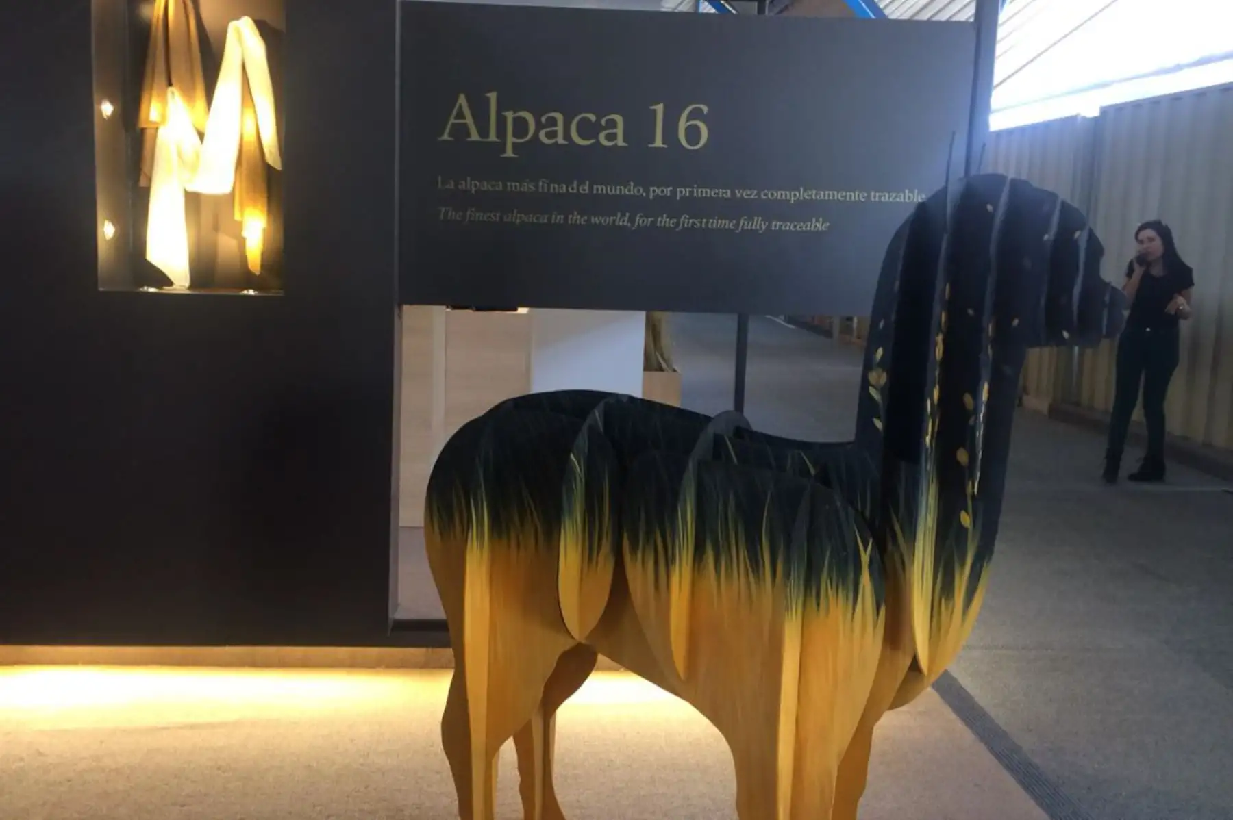 Alpaca 16, la fibra del camélido más fina del mundo, fue presentada durante la rueda de negocios Alpaca Moda, una de las actividades de Alpaca Fiesta 2018, en Arequipa.