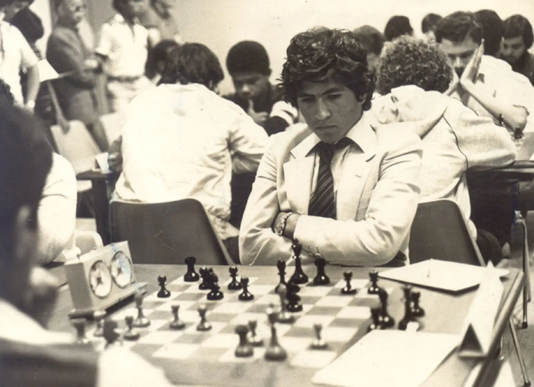 FOTO DE ARCHIVO 1984 / JULIO ERNESTO GRANDA, AJEDRCISTA / AJEDREZ