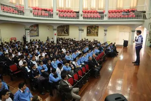 Más de 12,000 escolares aprenden sobre sus derechos y deberes como usuarios de transporte