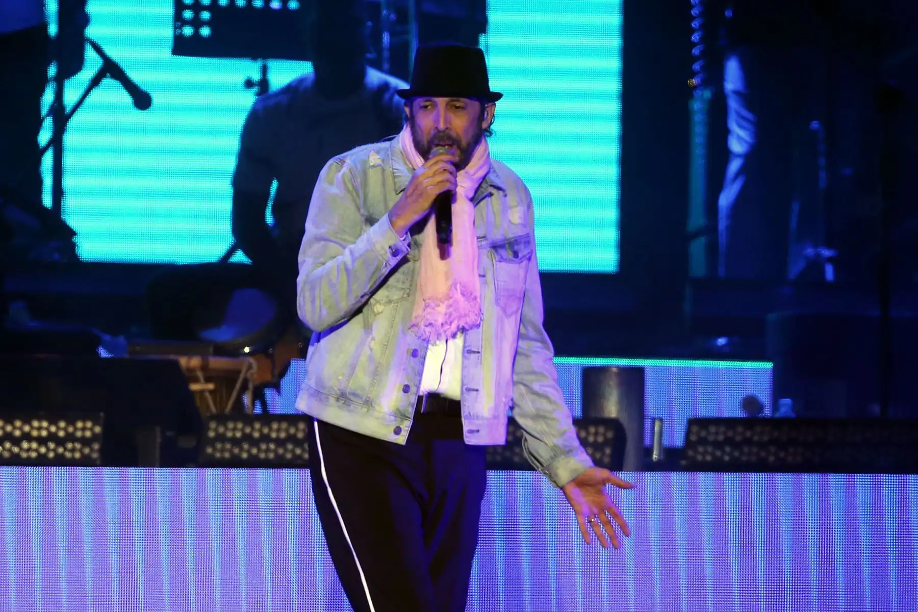 Presentación de Juan Luis Guerra y Vicente García, en Jockey Club. Foto: ANDINA/Vidal Tarqui