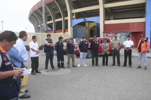 En el estadio municipal Manuel Rivera Sánchez de Chimbote, región Áncash,se instaló un punto de albergue temporal en caso de emergencia por desastres naturales.