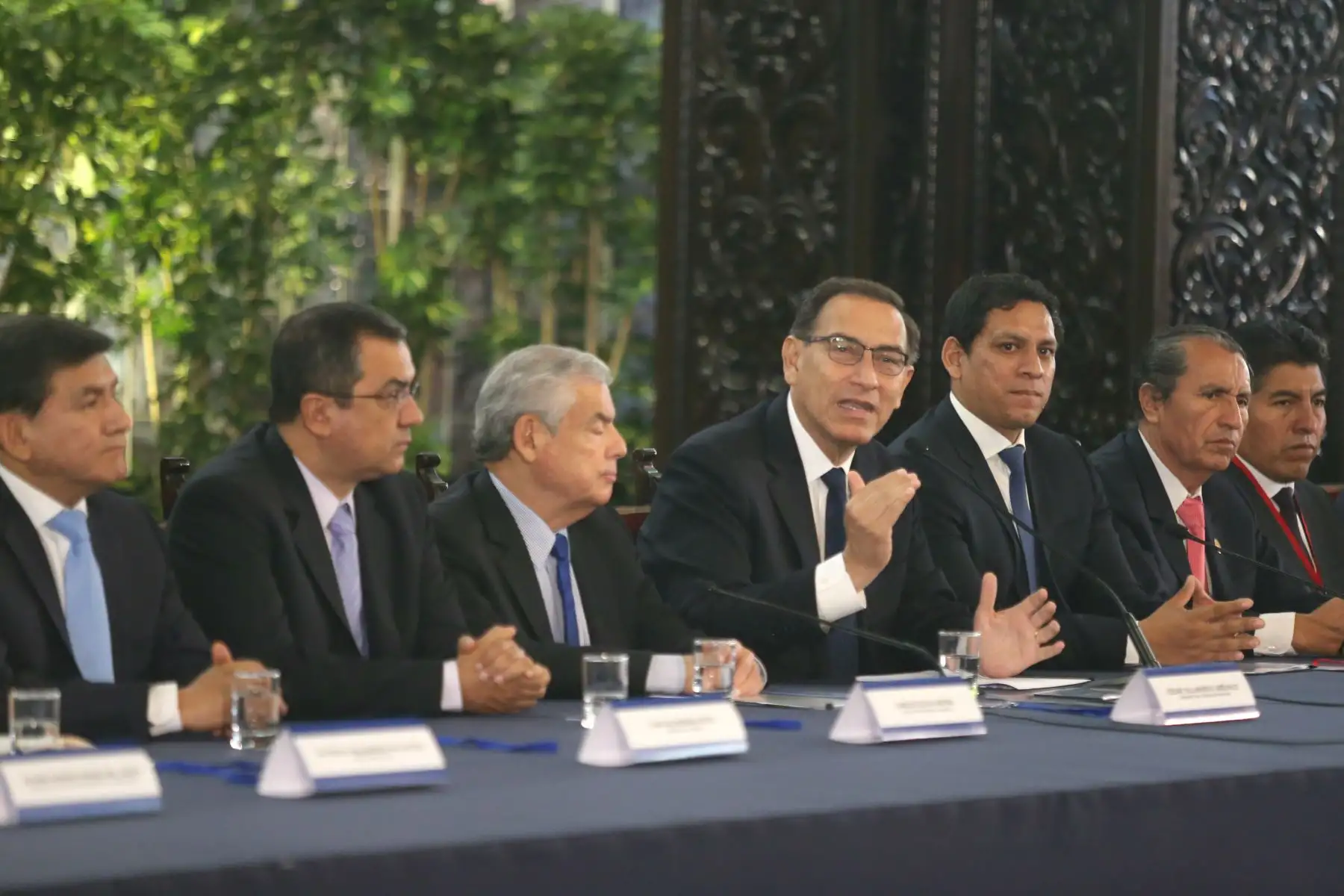 El presidente de la República, Martín Vizcarra, se reunió con gobernadores y alcaldes provinciales elegidos en los comicios del pasado 7 de octubre, en el denominado Encuentro de Grandes Ciudades y Gobernantes Virtualmente Electos.Foto: ANDINA/Andrés Valle/Prensa Presidencia