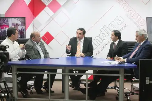 Programa Mirada Económica de Andina Canal Online. ANDINA/Héctor Vinces