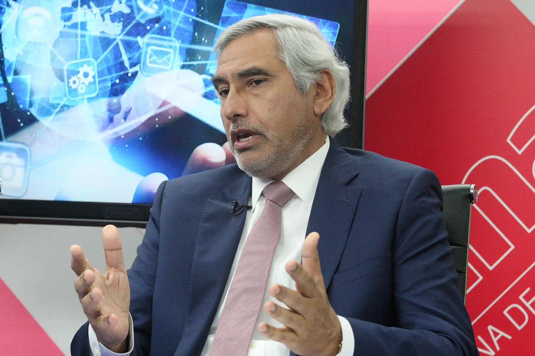 Presidente de Perucámaras, Carlos Durand. ANDINA/Héctor Vinces