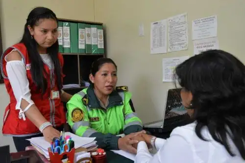 Centro de Emergencia Mujer (CEM) en la comisaría La Familia de Piura brinda asistencia social, contención emocional y patrocinio legal a las afectadas. ANDINA/Archivo