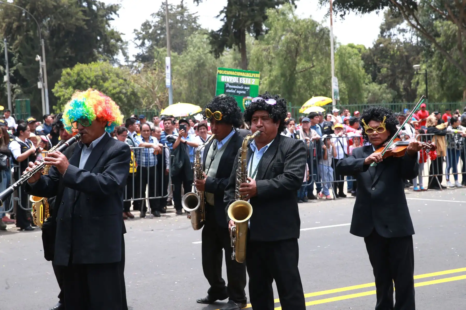 Gran Corso y Concurso de carros Alegóricos por efectivos  policiales, en el marco de la celebración  por  el LXXIV aniversario de creación institucional, la región Lima, en el Campo de Marte.Foto: ANDINA/Norman Córdova