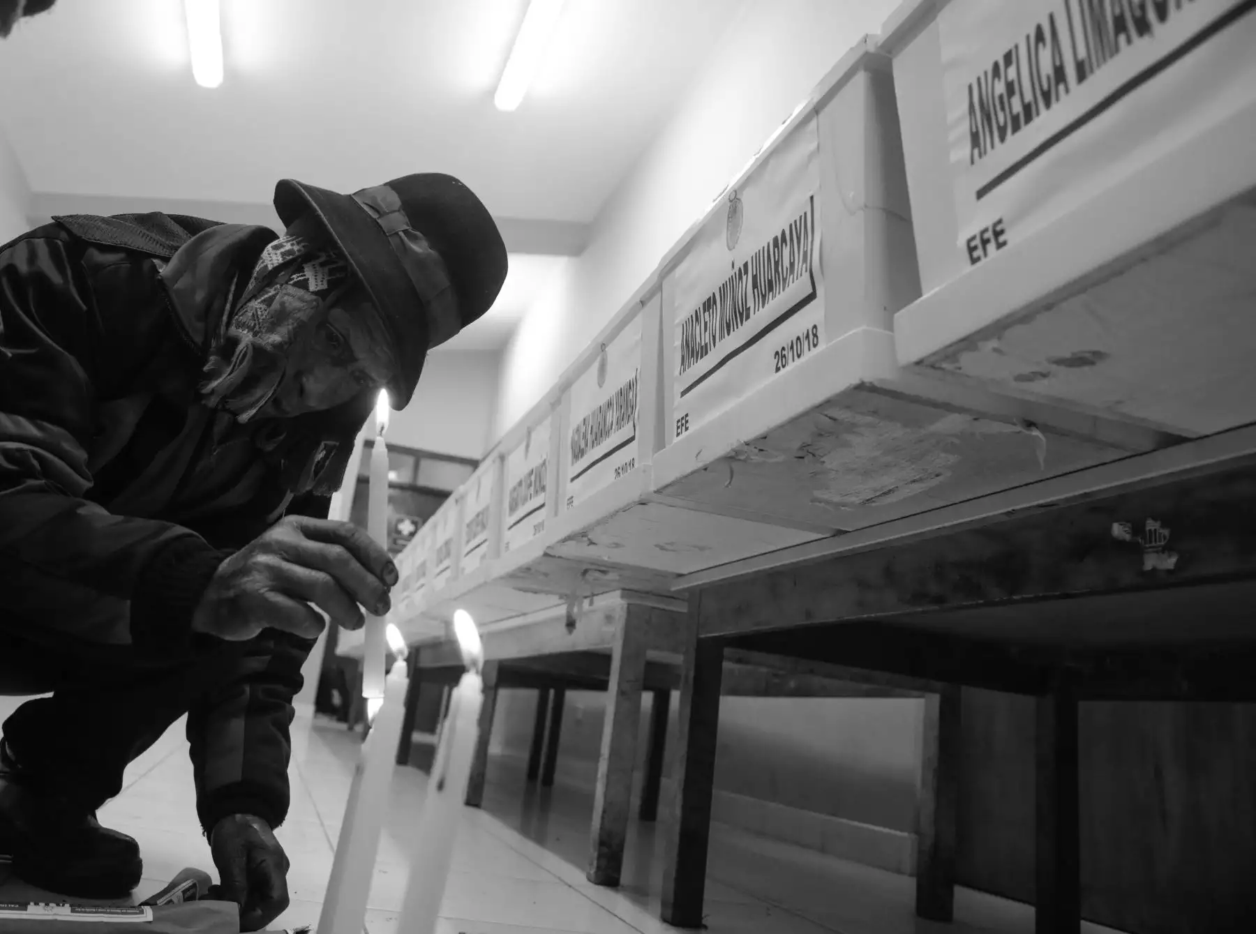 Luego de más de tres décadas de silencioso duelo, los restos de una familia asesinada por la violencia terrorista son identificados y velados en la comunidad  Llacchua . Foto: ANDINA/Jack Ramón