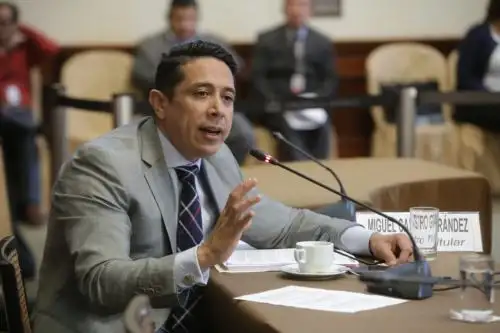 Congresista Miguel Castro (FP).