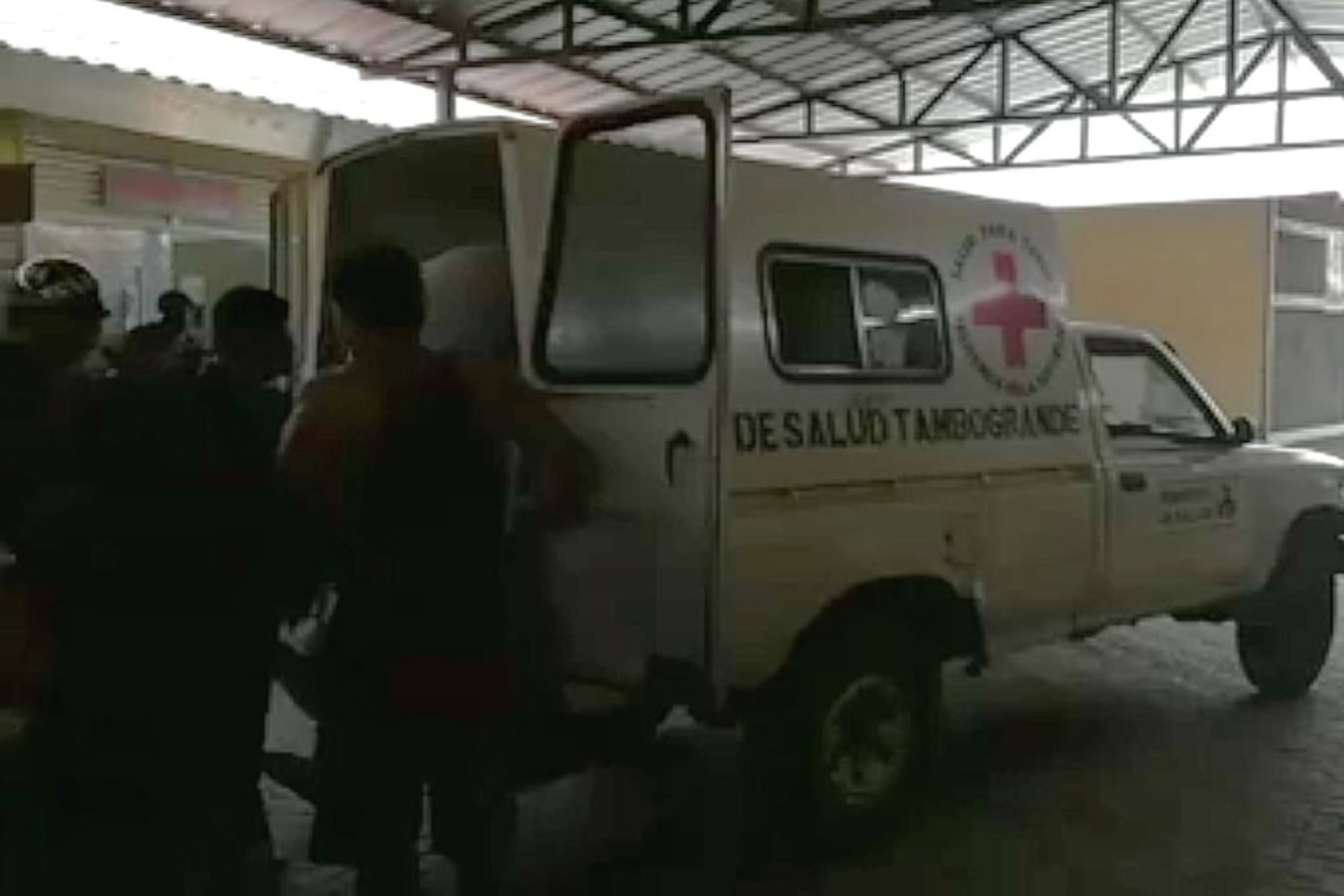 Heridos del accidente fueron trasladados al establecimiento de salud de Tambogrande, en Piura. Foto: Cortesía: Bajo La Lupa Noticias Tambogrande