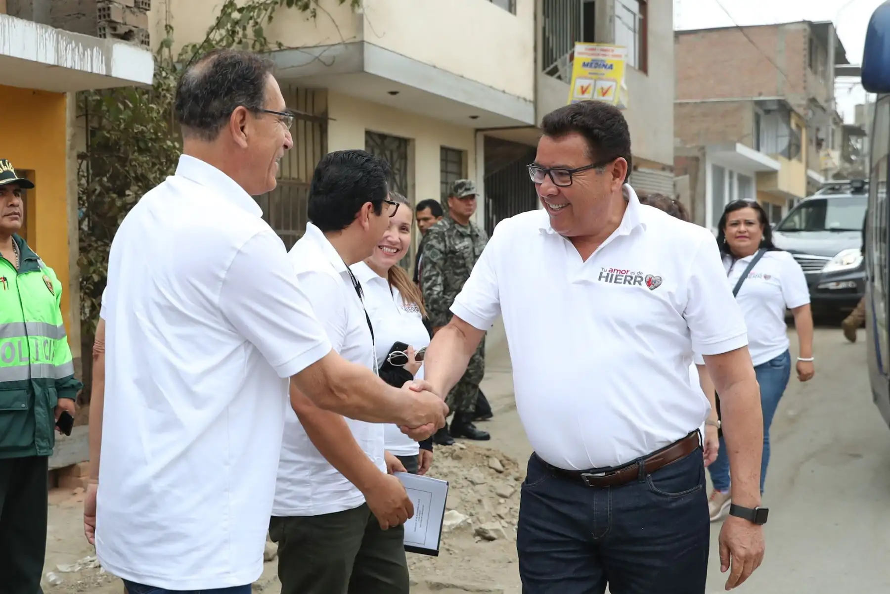 El Ejercito Peruano presente en lanzamiento de campaña de lucha contra la anemia en San Juan de Lurigancho, brindando desayunos, atención médica y orientación para combatir este mal. Foto: ANDINA/Mindef