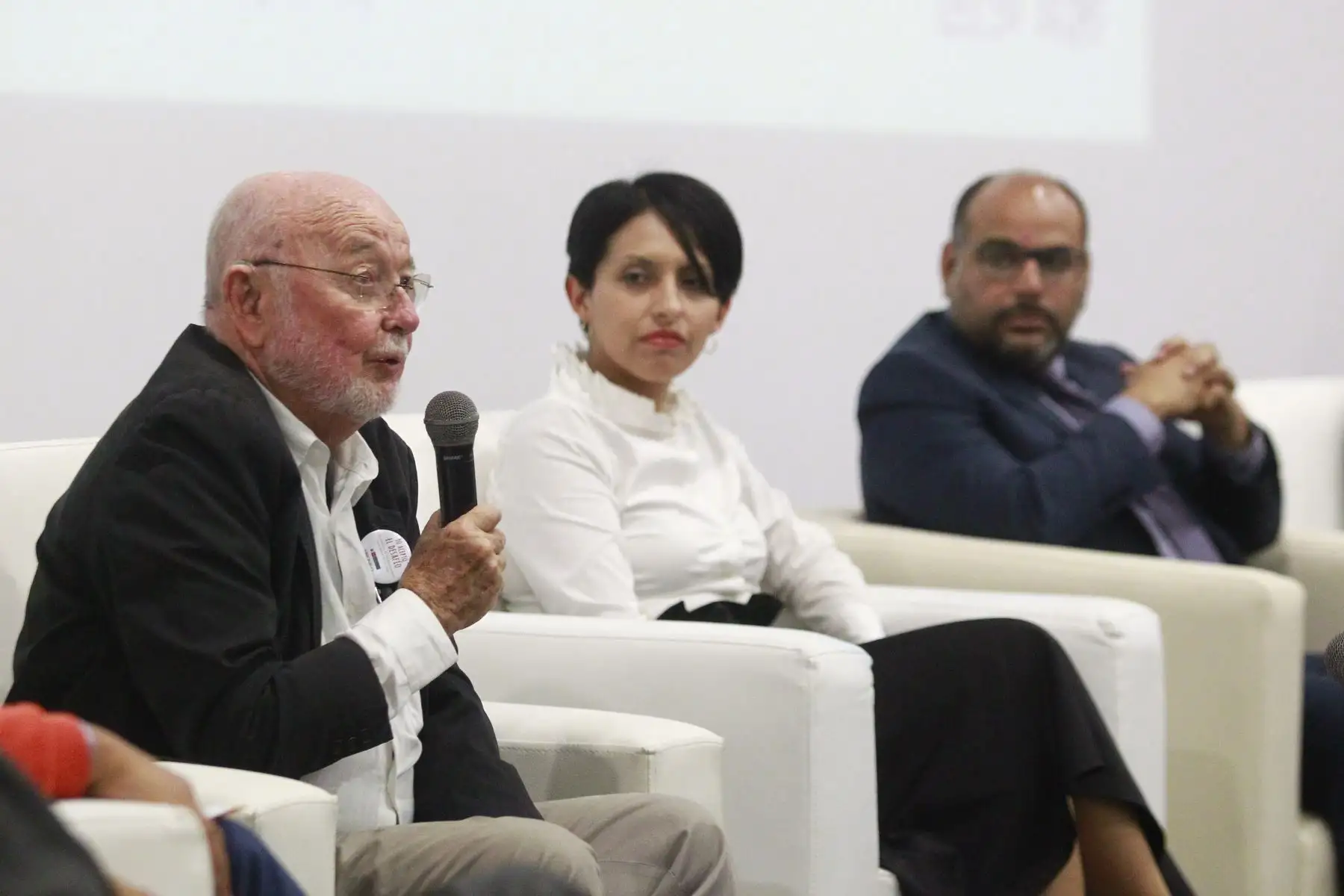 Arquitecto arquitecto peruano Frederick Cooper  participa en el lanzamiento del concurso internacional de anteproyectos arquitectónicos de catalogos de escuelas modulares. Foto: ANDINA/Eddy Ramos