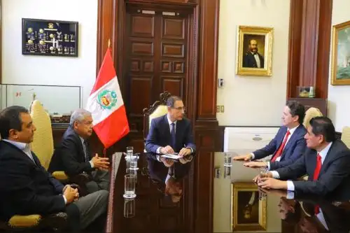 Presidente Martín Vizcarra se reunió con Daniel Salaverry.
