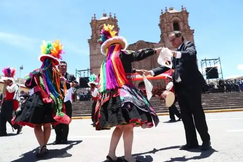 El ministro de Energía y Minas, Francisco Ísmodes, presidió la ceremonia en la región Puno de lanzamiento de la Agenda Bicentenario.