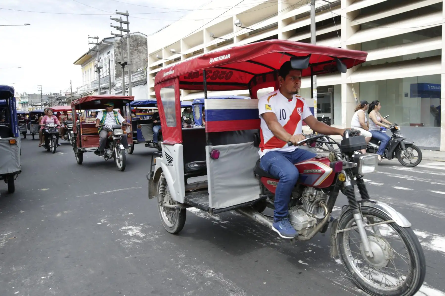 Iquitos rumbo al Bicentenario. Foto: ANDINA/Melina Mejía