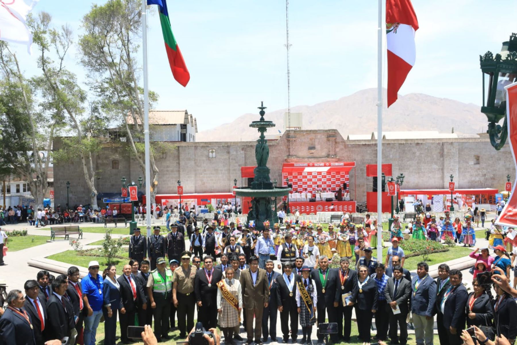 El ministro de Justicia y Derechos Humanos, Vicente Zeballos, encabezó los actos por el lanzamiento de la Agenda Bicentenario en la ciudad de Moquegua.