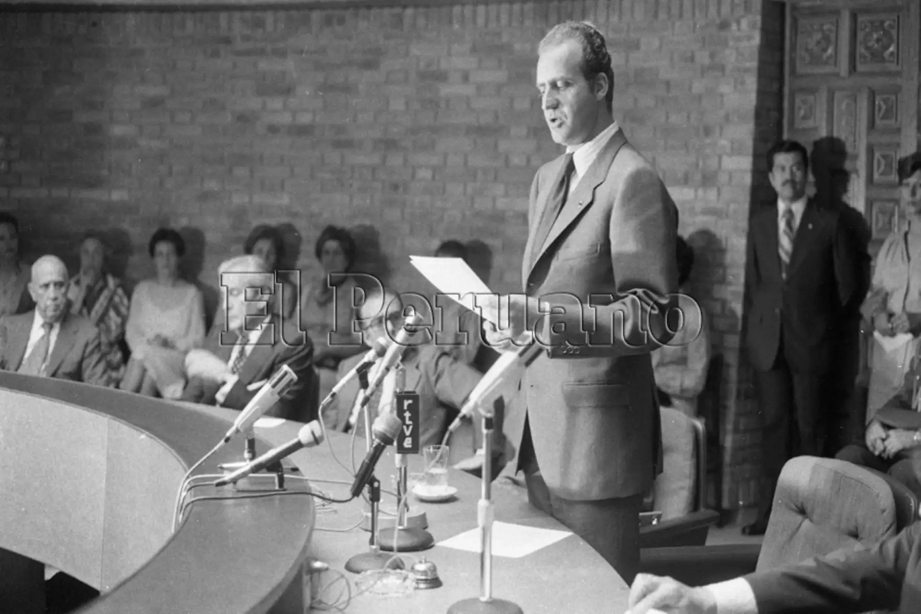 En la sede del Acuerdo de Cartagena, el rey de España expone la problemática de América hispanohablante (24 noviembre 1978). Foto: Diario Oficial EL PERUANO / Virgilio Molero