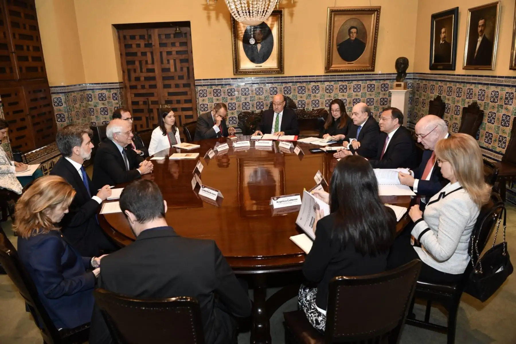 El Canciller Nestor Popolizio se reúne en el Palacio de Torre Tagle con el Ministro de Asuntos Exteriores, Unión Europea y Cooperación de España, Josep Borrell. Foto: ANDINA/Cancillería