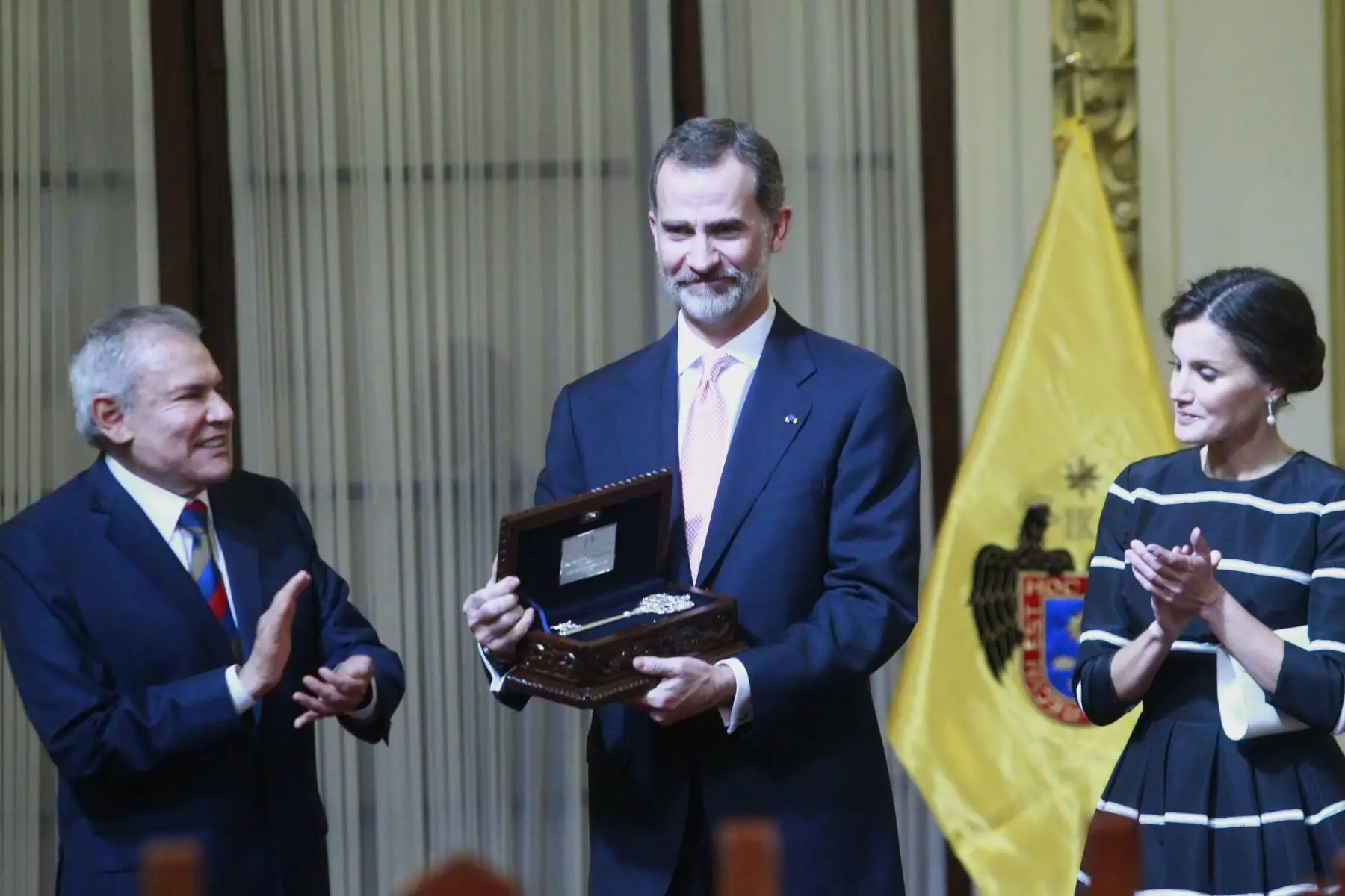 Alcalde de la  Municipalidad de Lima, Luis Castañeda rinde honor a sus majestades los reyes de España, Don Felipe VI y doña Letizia a quienes, el alcalde de Lima Luis Castañeda Lossio, les entregará la Llave de la Ciudad y los declarará Huéspedes Ilustres. Foto
: ANDINA/Eddy Ramos