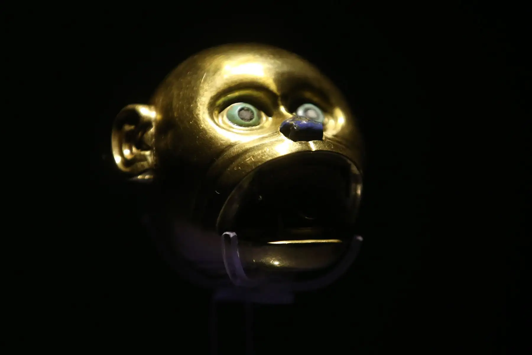 Cabeza de Mono, la mascarilla de oro de la cultura Moche, en la exposición " Metales Prehispánicos del Perú", nuestra herencia milenaria. Foto: ANDINA/Vidal Tarqui