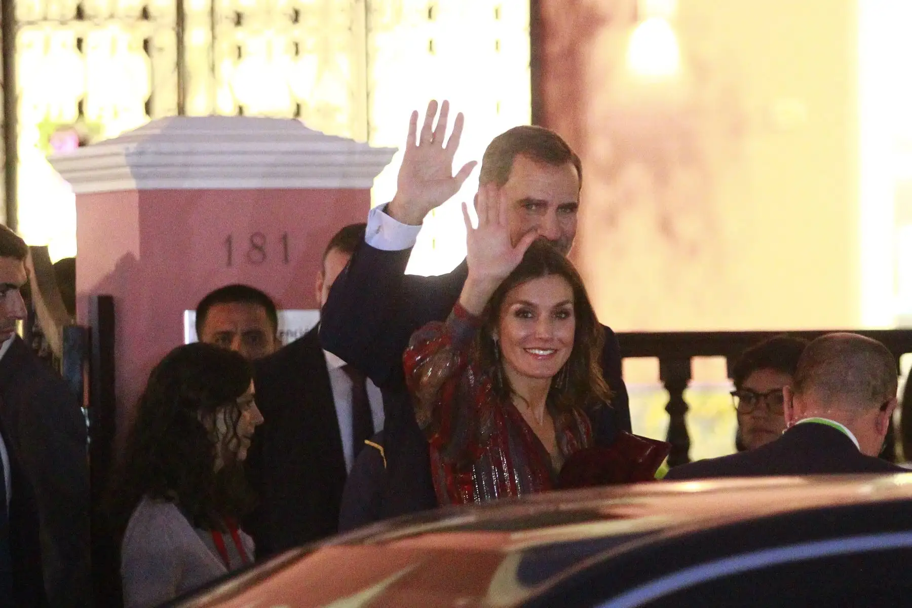 Reyes de España Felipe VI y doña Letizia, participan de la exposición de los lineamientos generales de la participación nacional en la feria de arte contemporáneo de Madrid Arco.
Foto: ANDINA/Eddy Ramos
