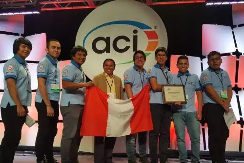 Equipo ganador de la UNI en Concurso Mundial del Concreto. Foto: UNI.