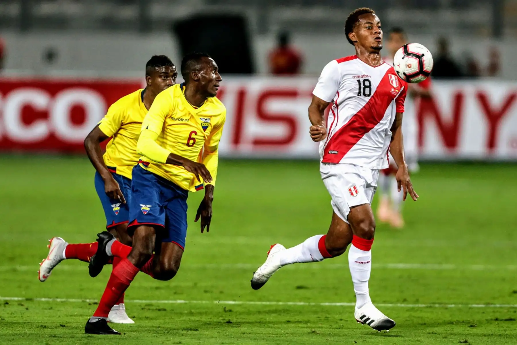 Selección peruana de fútbol se enfrenta a su similar de Ecuador en partido amistoso por la fecha FIFA. Foto: ANDINA/Luis Iparraguirre