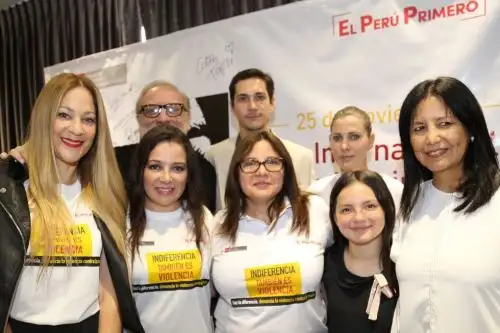 Durante la conferencia de prensa, se hicieron presentes las actrices y actores de la película Utopía. Foto: MIMP