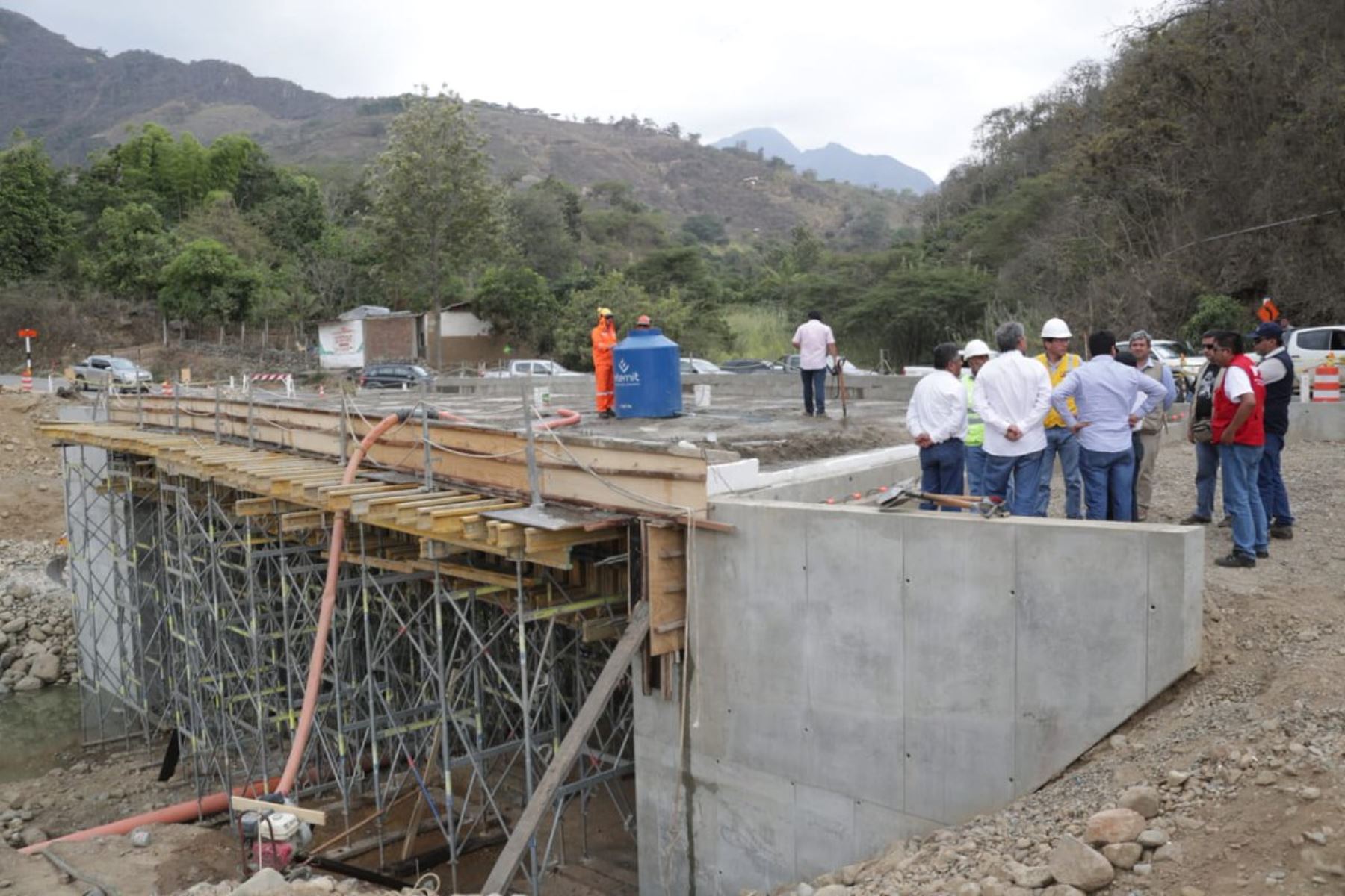Nueva carretera a la sierra de Piura beneficiará a 126,286 personas de la provincia de Huancabamba. ANDINA/Difusión