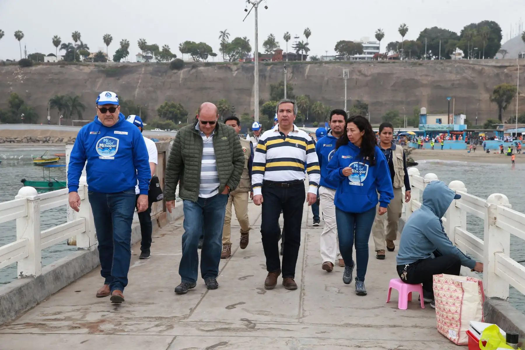 El ministro de la Producción, Raúl Pérez Reyes, y el viceministro de Pesca y Acuicultura, Javier Atkins, liderarán la campaña “Mi Mar, Mi Hogar", jornada de limpieza de fondo de mar en el Desembarcadero Pesquero Artesanal (DPA) Chorrillos.Foto: ANDINA/Norman Córdova