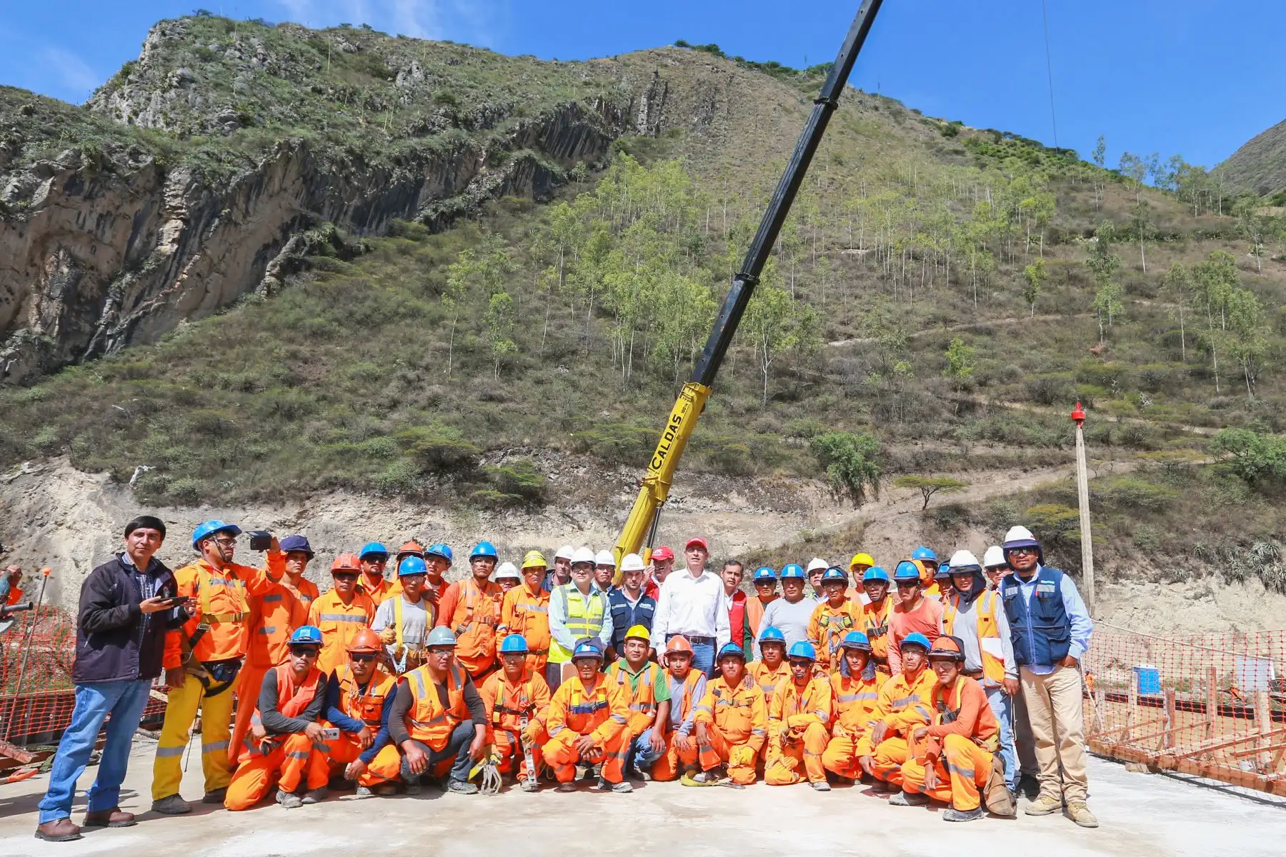 Presidente de la República,Martín Vizcarra, supervisa avance de obras del puente Tingo, distrito de San Juan (Cajamarca). Foto: ANDINA/Carlos Lezama/Prensa Presidencia