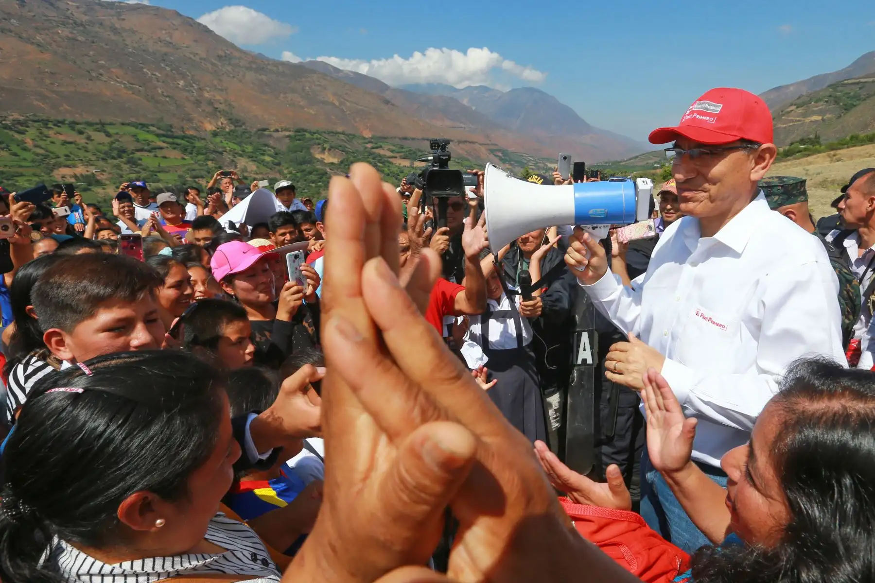 Presidente de la República,Martín Vizcarra, supervisa avance de obras del puente Tingo, distrito de San Juan (Cajamarca). Foto: ANDINA/Carlos Lezama/Prensa Presidencia