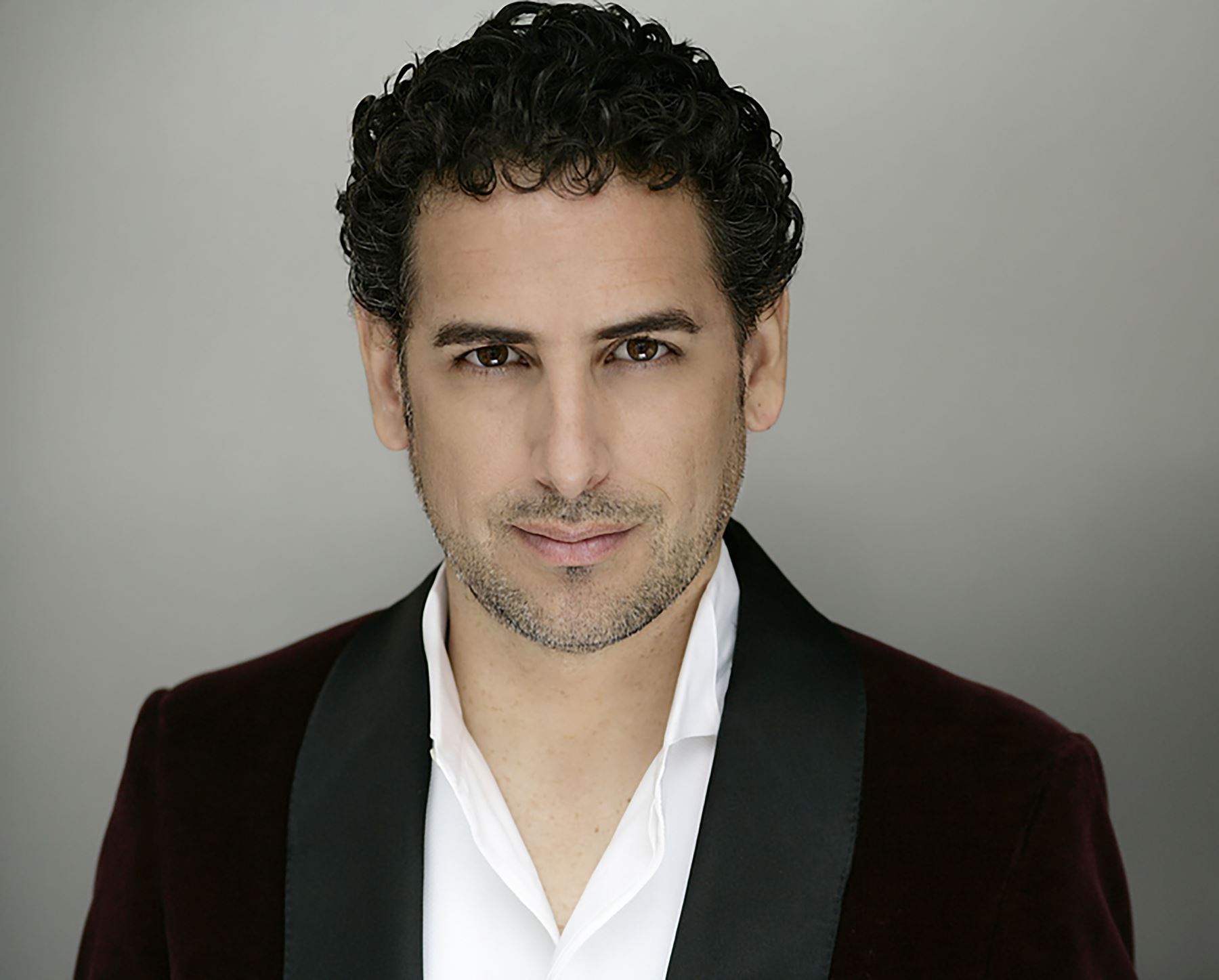 Juan Diego Flórez se dejará ver en La Traviata desde Nueva York