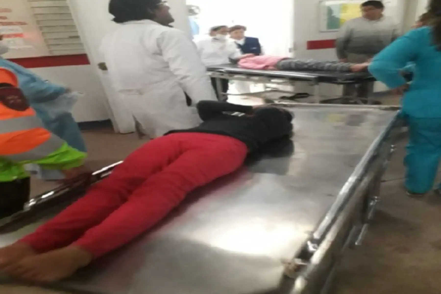 Madre y sus cuatro hijas salvan de morir por intoxicación