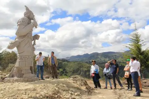 La Ruta de las Esculturas en Llushcapampa forma parte del nuevo circuito turístico denominado Parque de las Esculturas, que ofrecerá Cajamarca desde diciembre próximo.