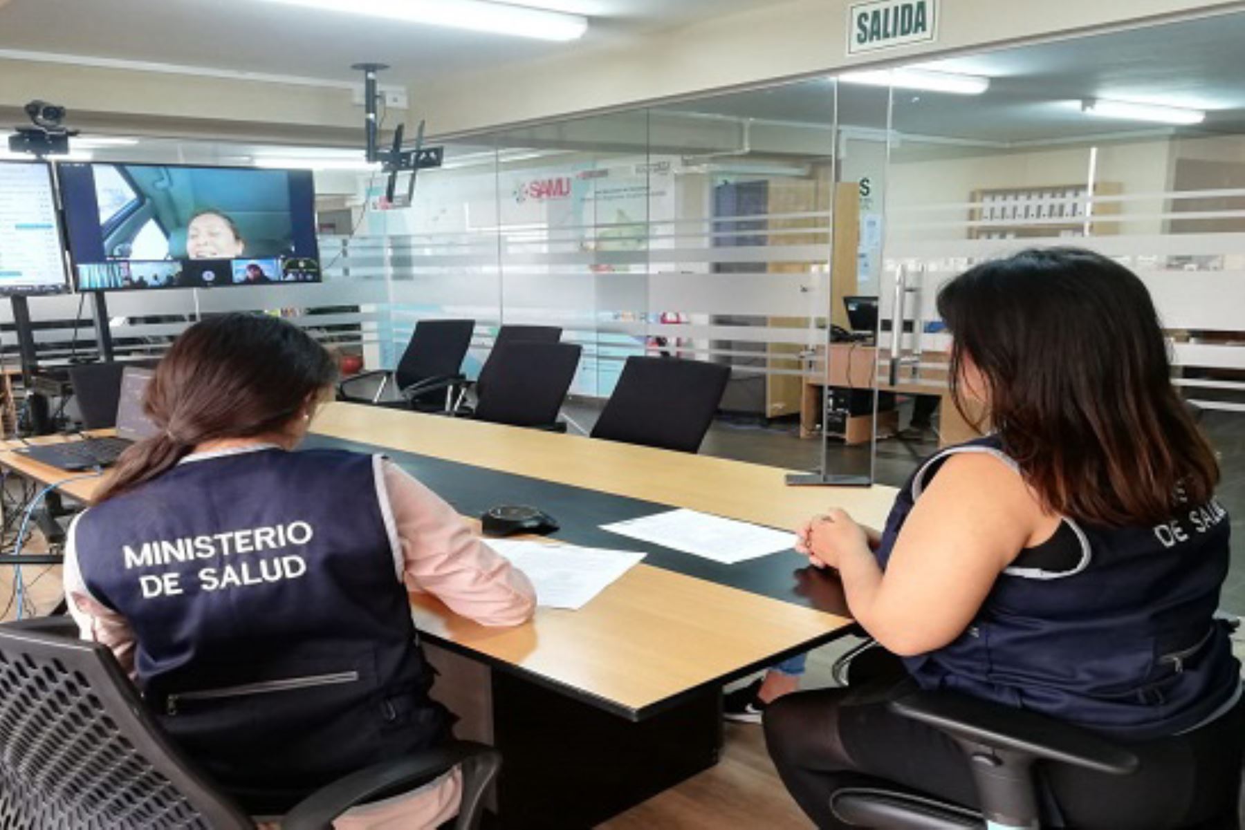 El servicio de telesalud permite ofrecer un diagnóstico especializado a los usuarios y la oportunidad de mejorar las capacidades y competencias del personal asistencial y administrativo del Cusco.
