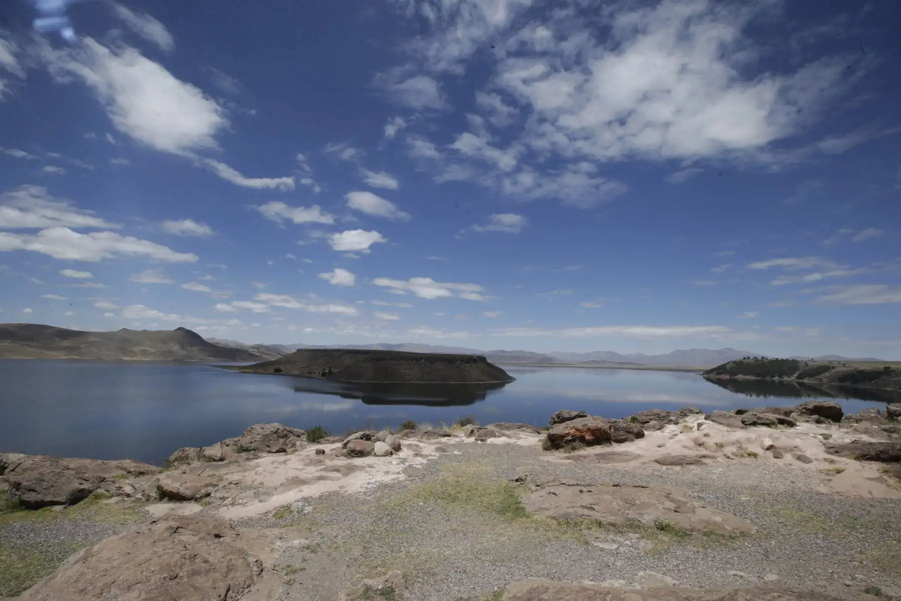 Vista del Lago Umayo desde el complejo funerario Sillustani,  . Foto: ANDINA/Melina Mejía