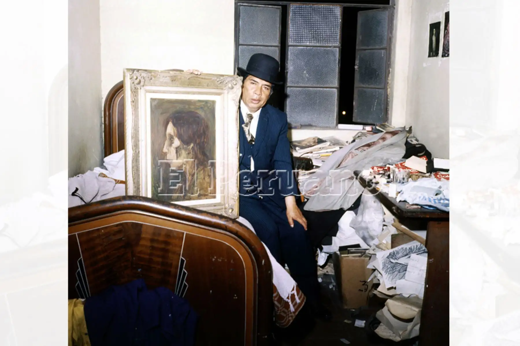 Lima - década 1980 / Víctor Humareda en su habitación del Hotel Lima de La Victoria. Foto: Archivo Histórico de EL PERUANO